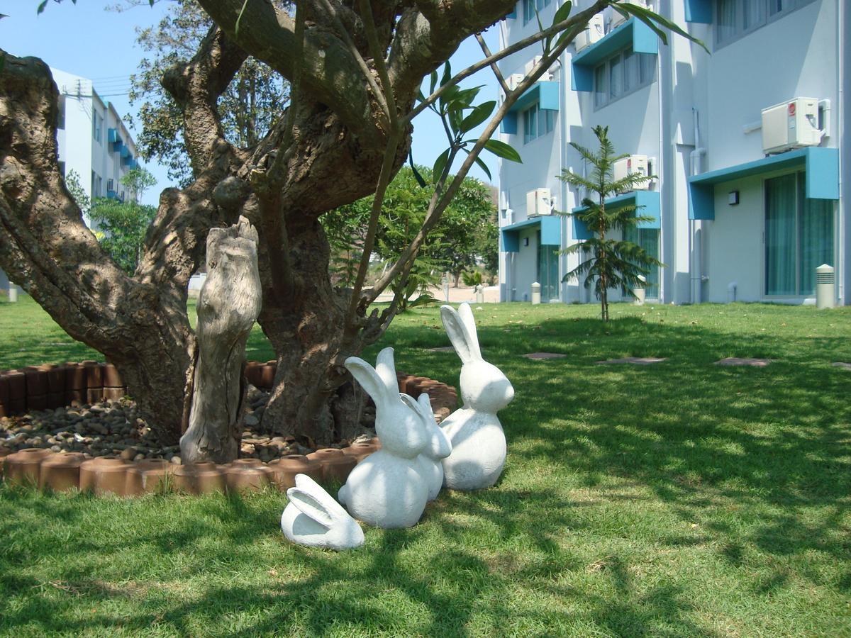 Addera Residence HHQ Esterno foto