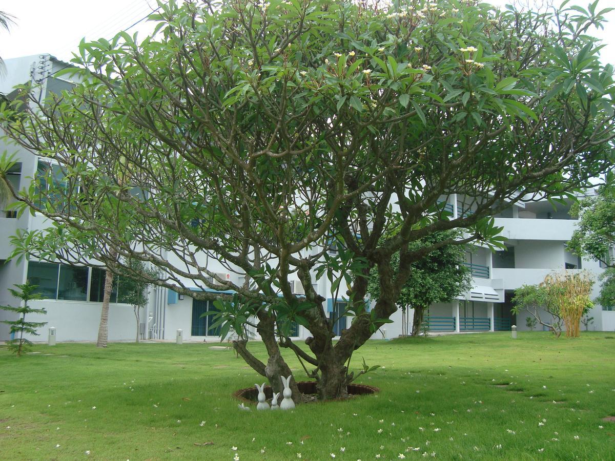 Addera Residence HHQ Esterno foto